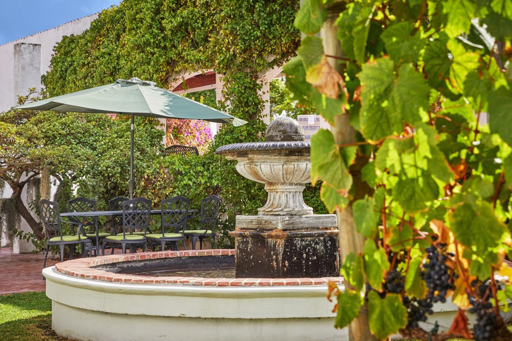 Deux Freres Wine Estate & Luxury Villas Stellenbosch Exterior photo